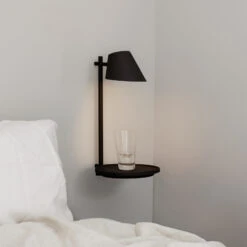 LED-Wandleuchte Stay Mit Ablage, Schwarz