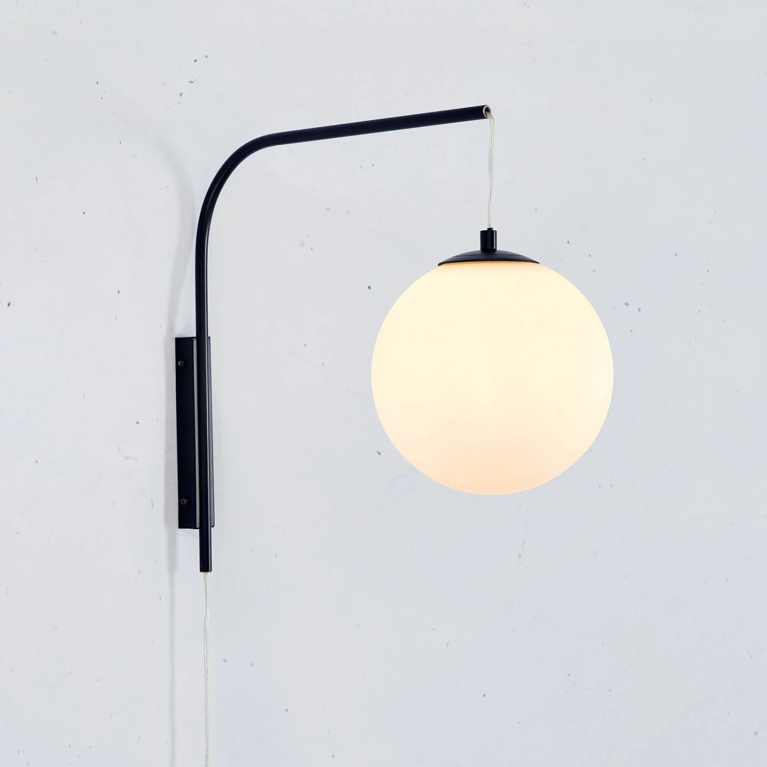 Markslöjd Wandleuchte Dione Mit Stecker, Schwarz/weiß – Bild 3