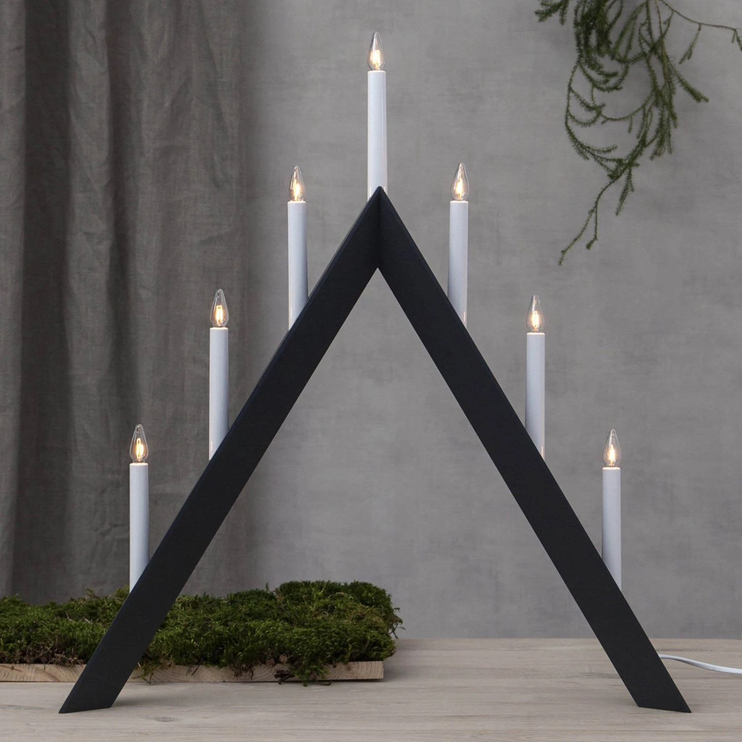 Kerzenleuchter Arrow, Spitz, 7flammig, Weiß – Bild 3