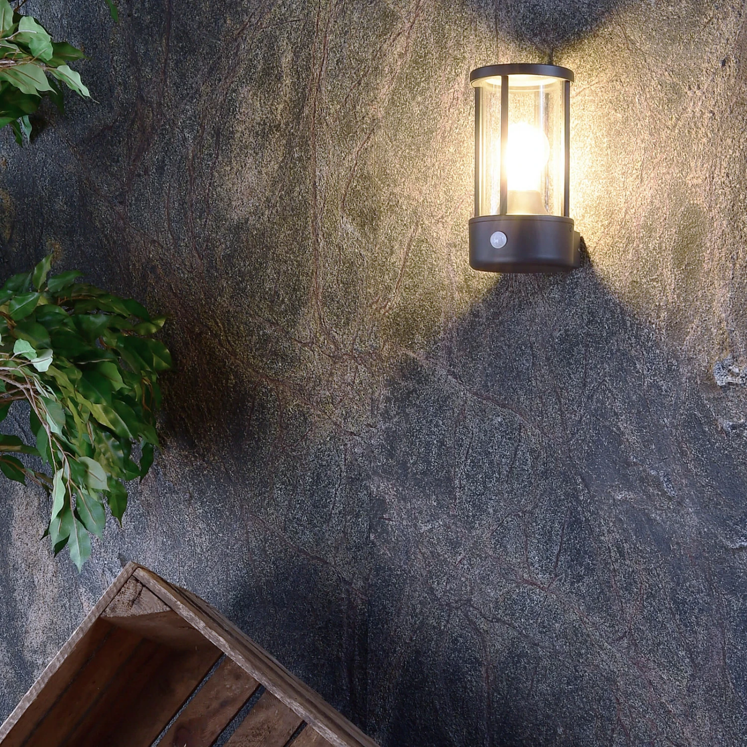 Sensor-Außenwandleuchte Adebar, E27, Dunkelgrau – Bild 4