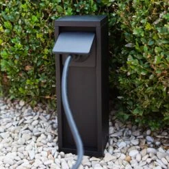 Steckdosensäule Mains, 1 Anschluss, Max. 3.500 W