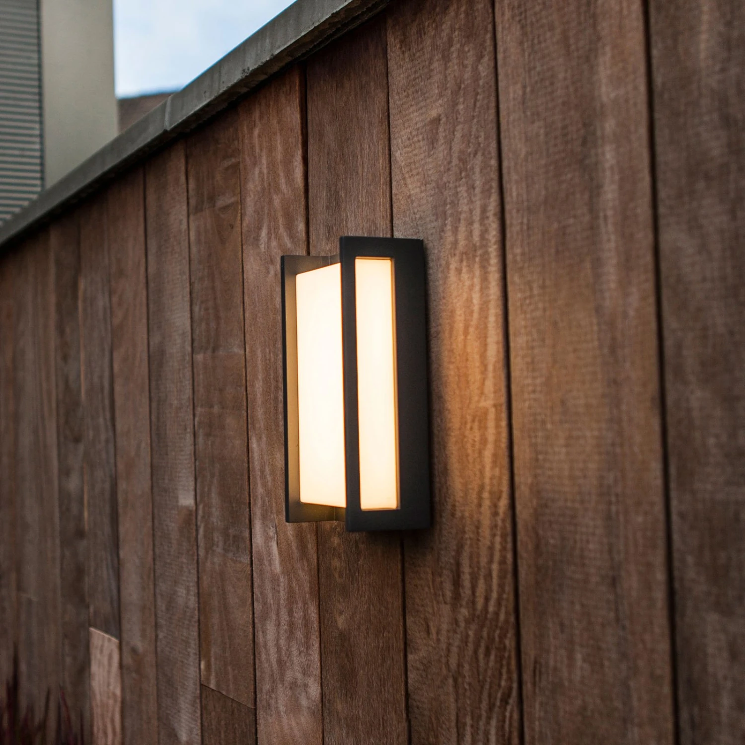 LED-Außenwandleuchte Qubo, RGBW Smart Steuerbar – Bild 4