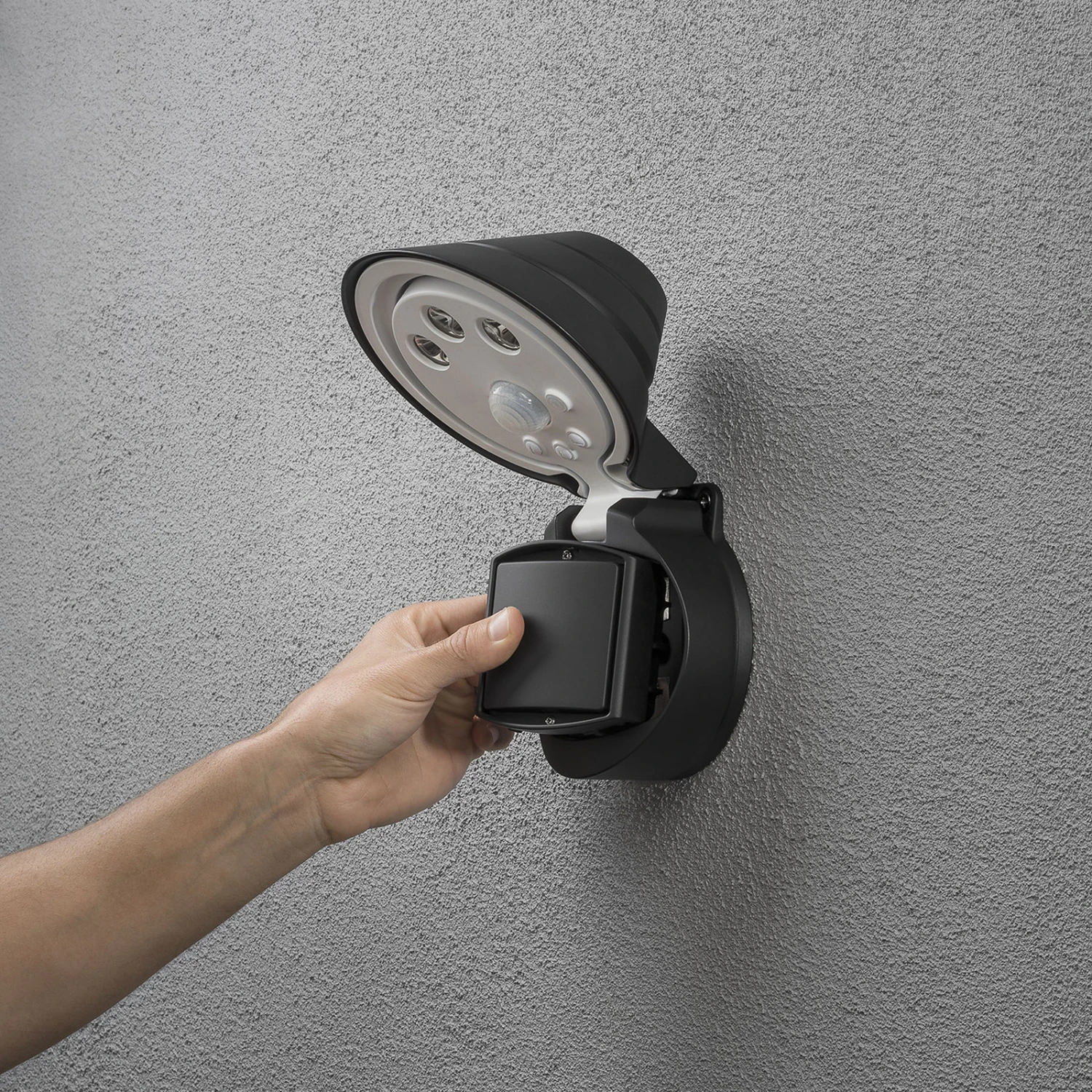 Konstsmide LED-Außenstrahler Prato Batteriebetrieb 16cm Breit – Bild 3