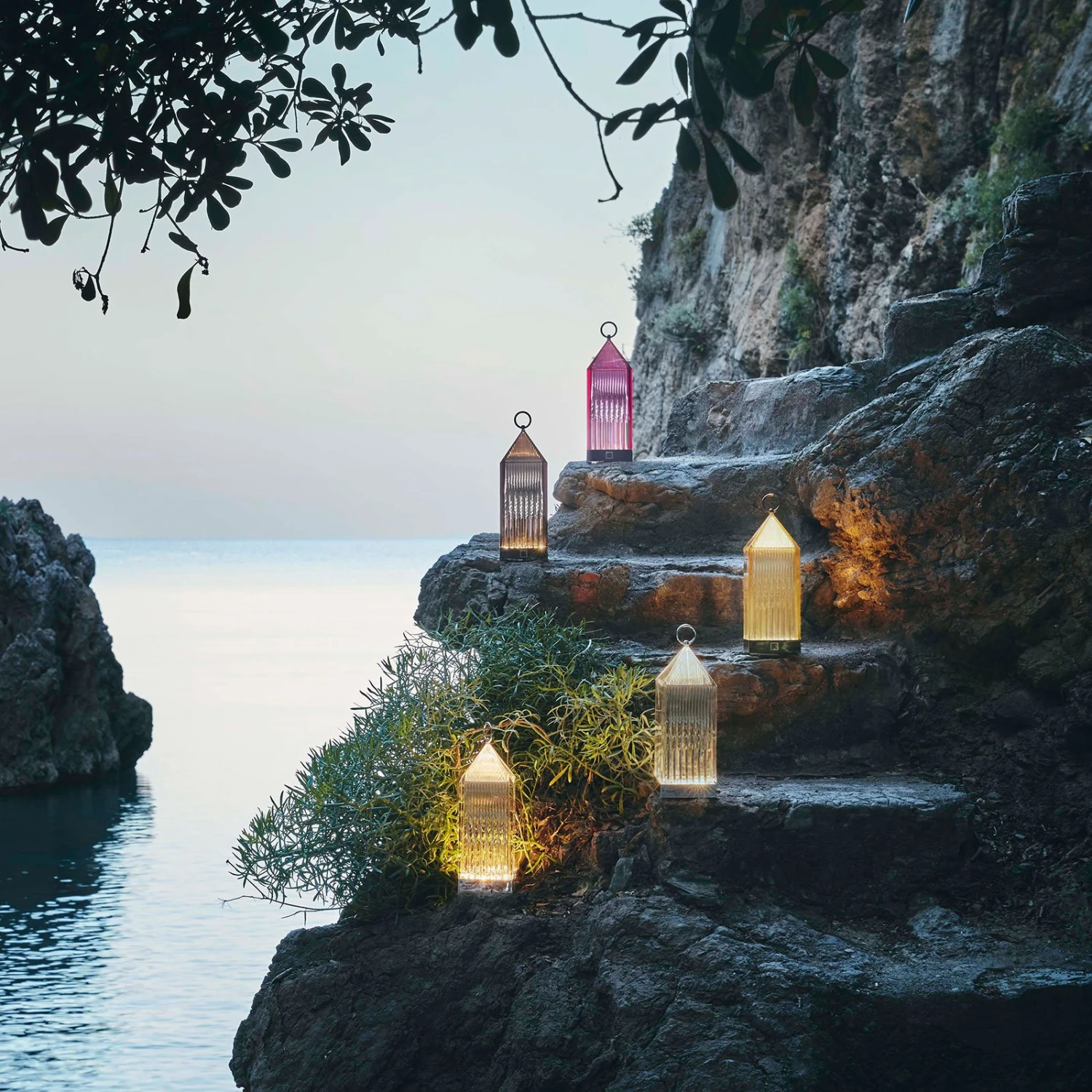 Kartell Lantern LED-Tischleuchte, Transparent IP54 – Bild 9