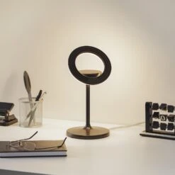 LED-Tischlampe Filigree, Dreh-/schwenkbar, Schwarz