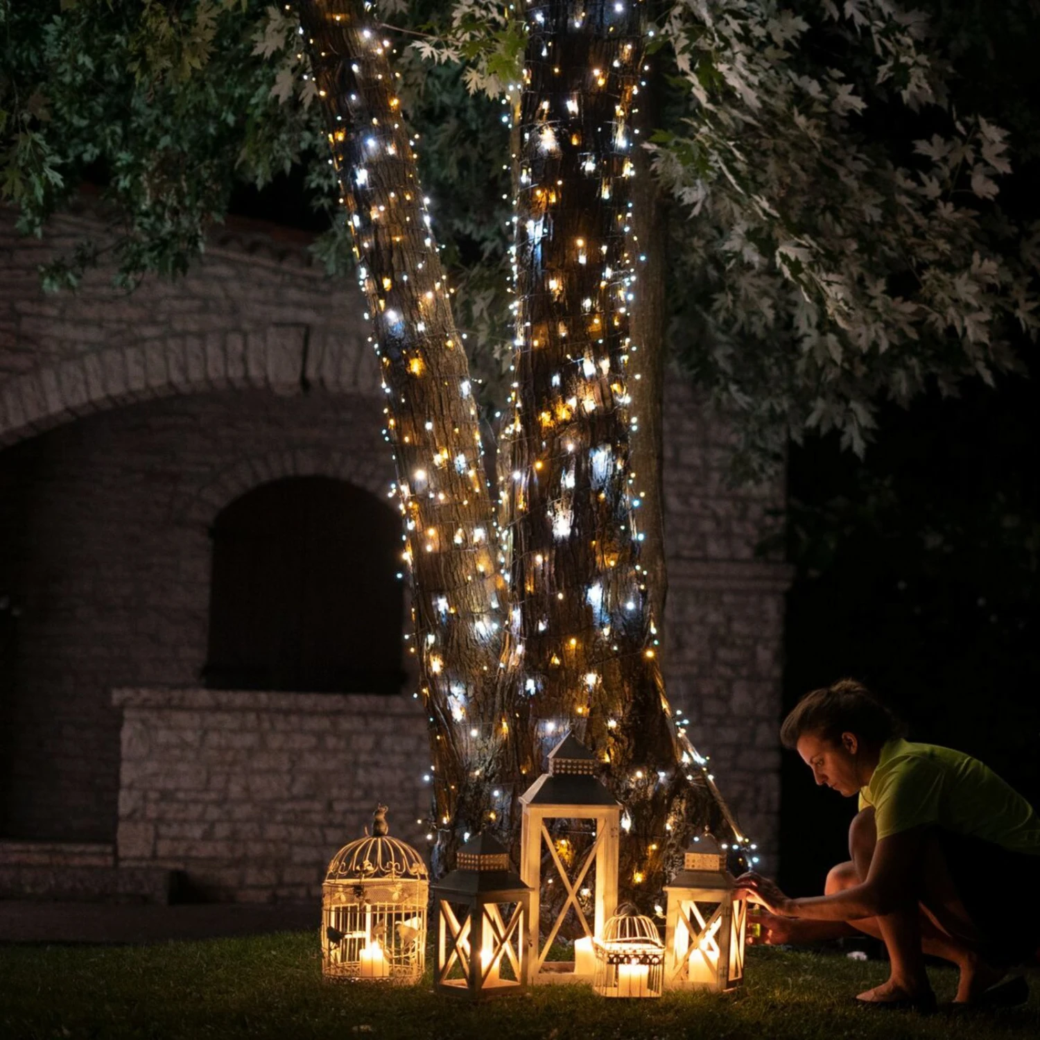 LED-Lichterkette Twinkly CCT, 250-fl. 20 M Schwarz