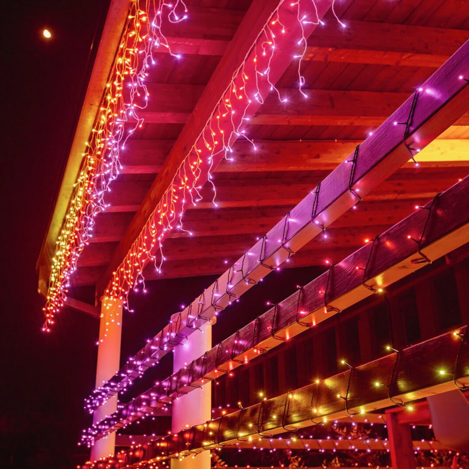 Smarter LED-Lichtervorhang Twinkly Für App, RGBW – Bild 6