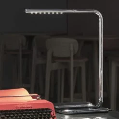 TECNOLUMEN LUM LED-Tischleuchte, Chrom