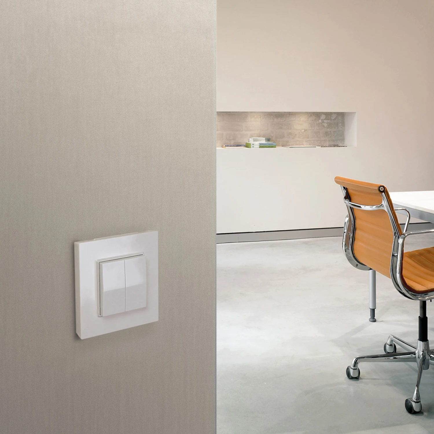 Die Versteckdose Friends Of Hue Tastschalter – Bild 3