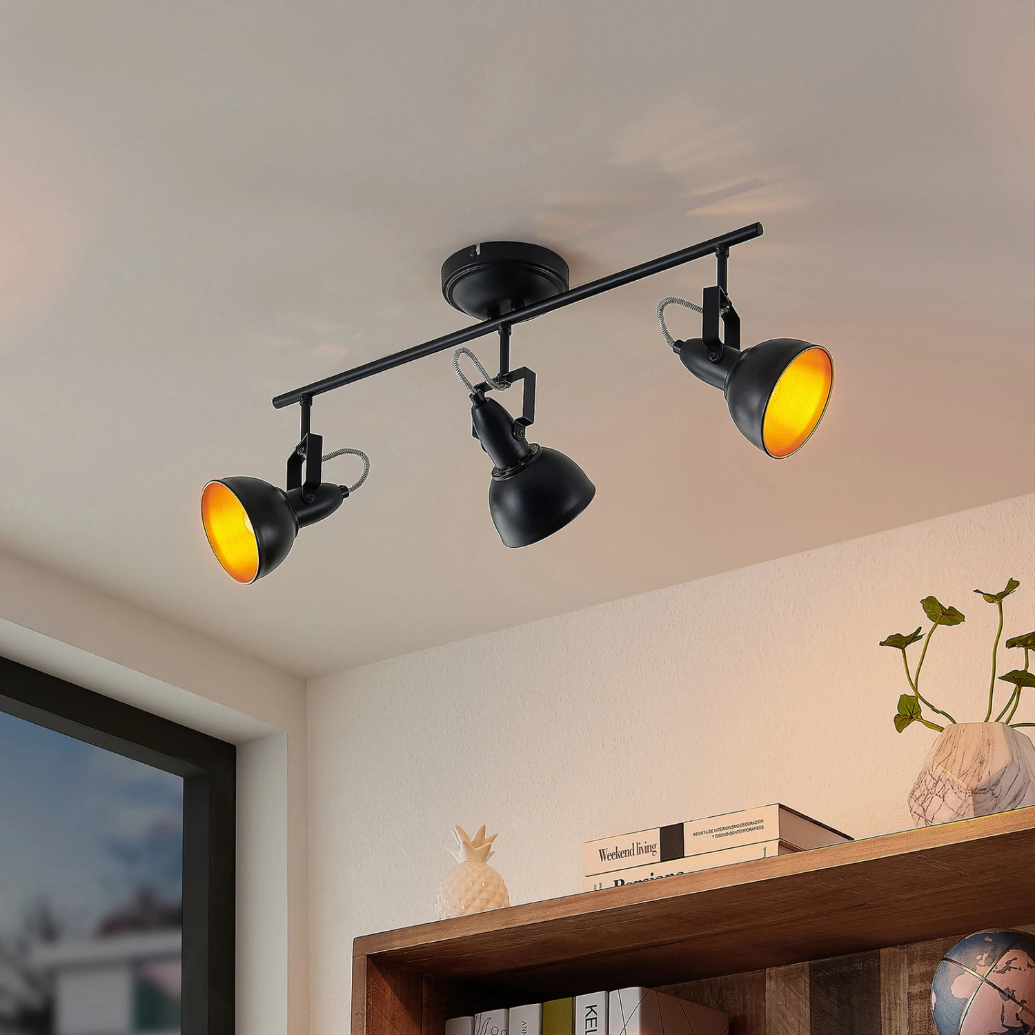 Lindby Morgana Strahler, Schwarz-gold, Dreiflammig – Bild 2